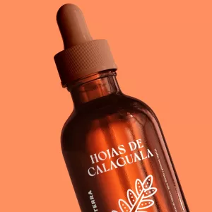 Botella de tónico de hojas de Calaguala de Grana Terra.